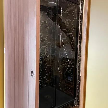 Love Room 3* Сент-Аман-лез-О